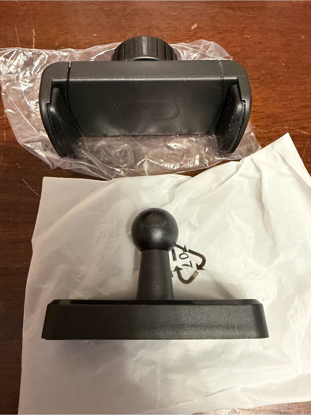 Universal Black Phone/Tablet Car Mount Holder
